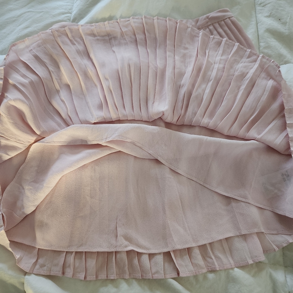 REFORMATION PINK LOVELL BLOSSOM CHERRY PLEATED MINI SKIRT Med NWT - Picture 9 of 11